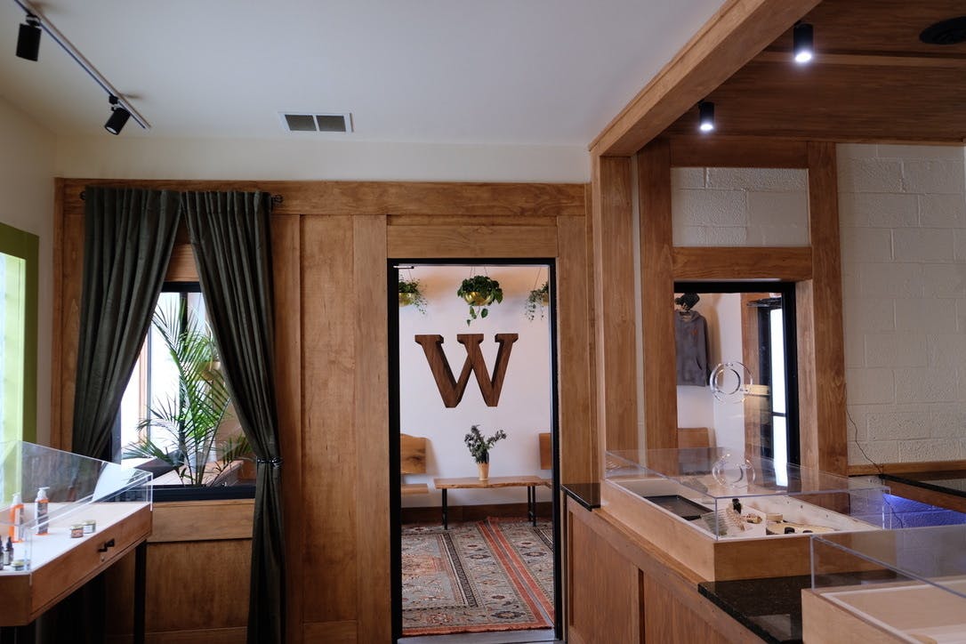 Winewood Organics brand banner