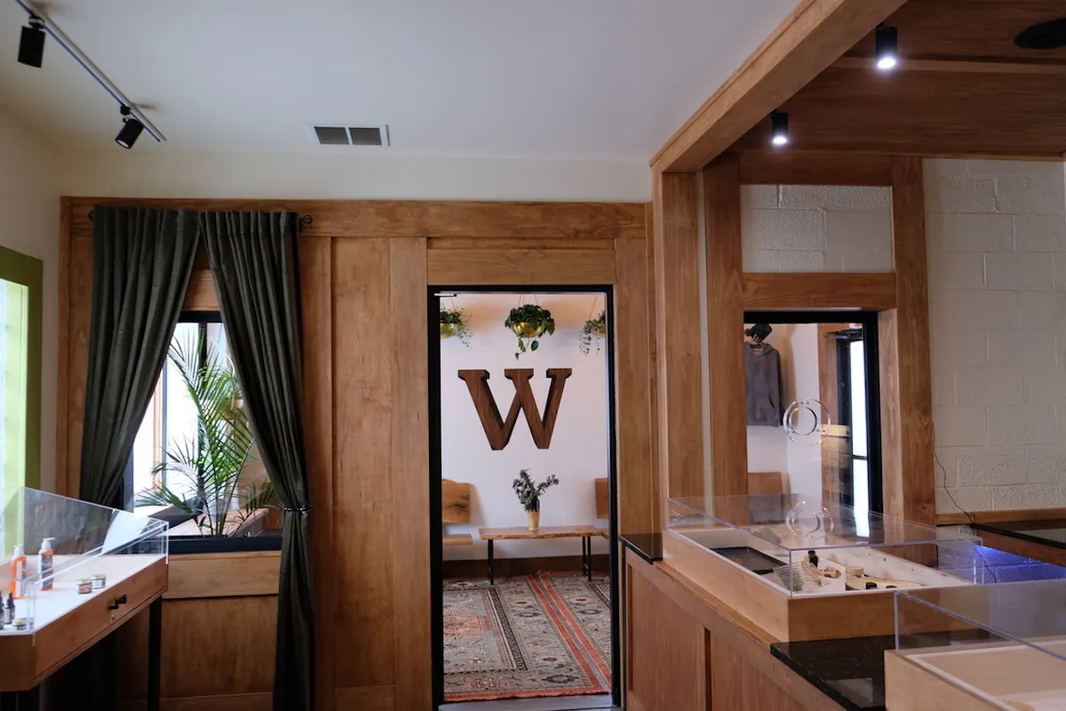 Winewood Organics brand banner