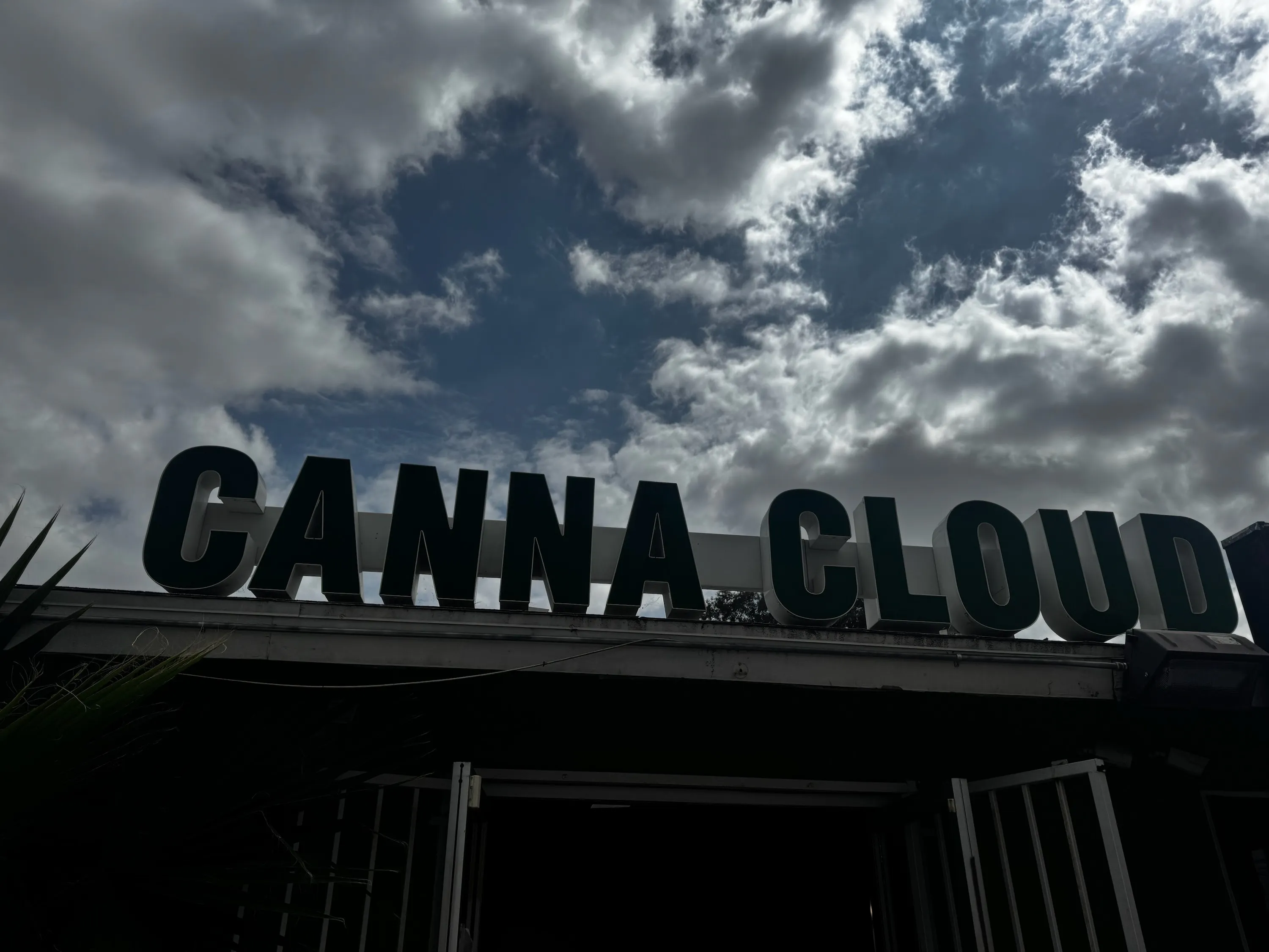 Canna Cloud listing banner