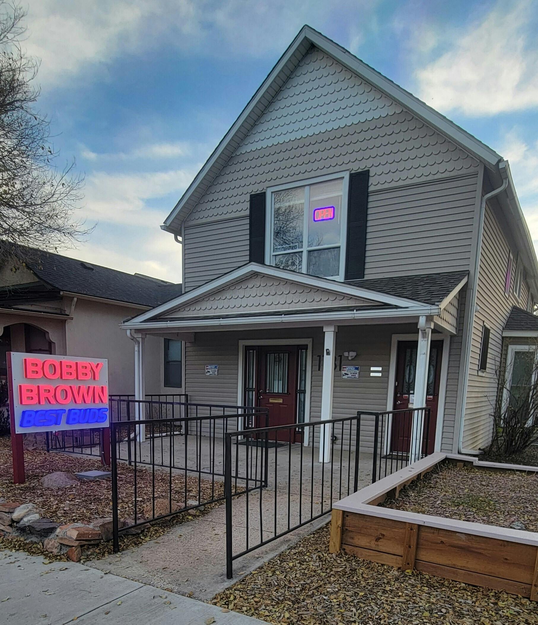 Bobby Brown Best Buds