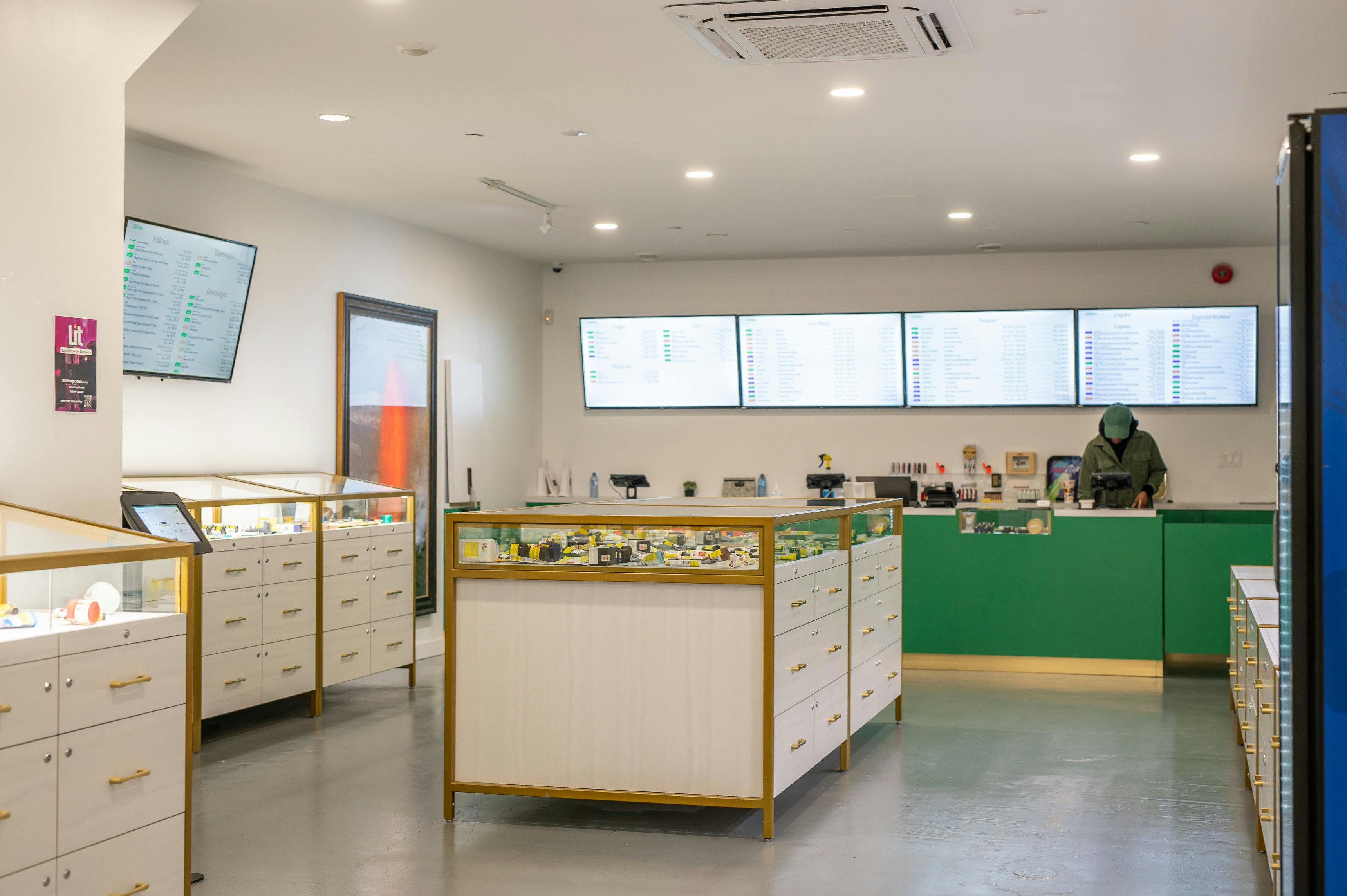 Body and Spirit Cannabis - 361 Yonge St listing banner