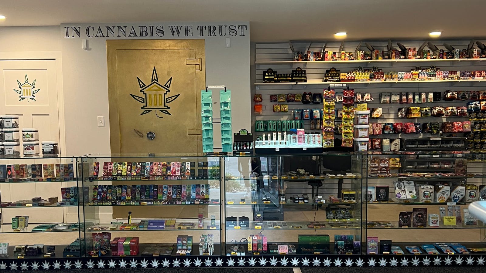 Dank Bank- Recreational Dispensary listing banner