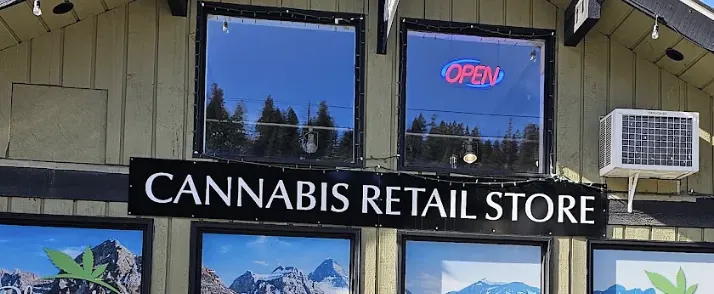 Blooming World Cannabis - Radium listing banner