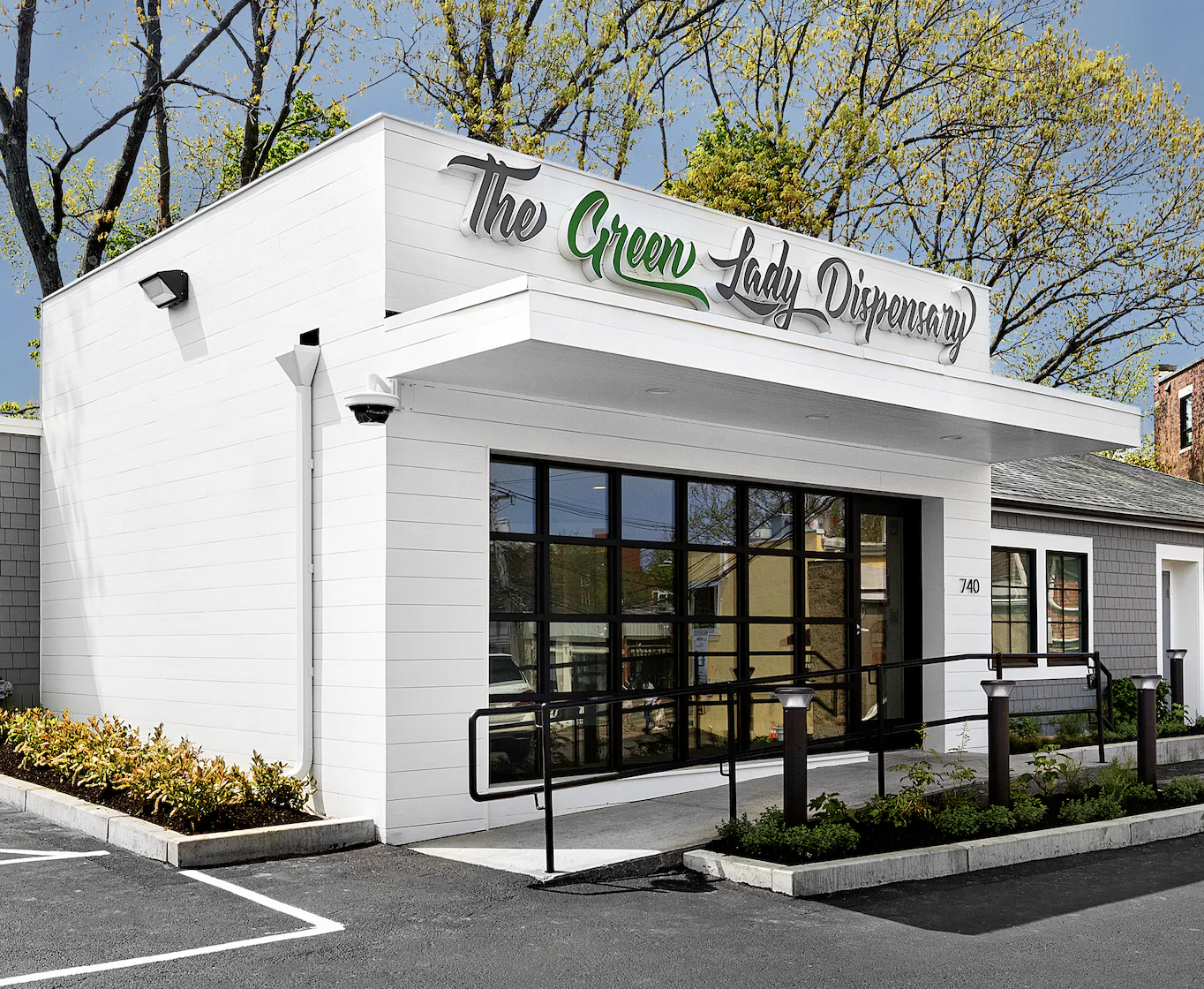 The Green Lady Dispensary - Newton