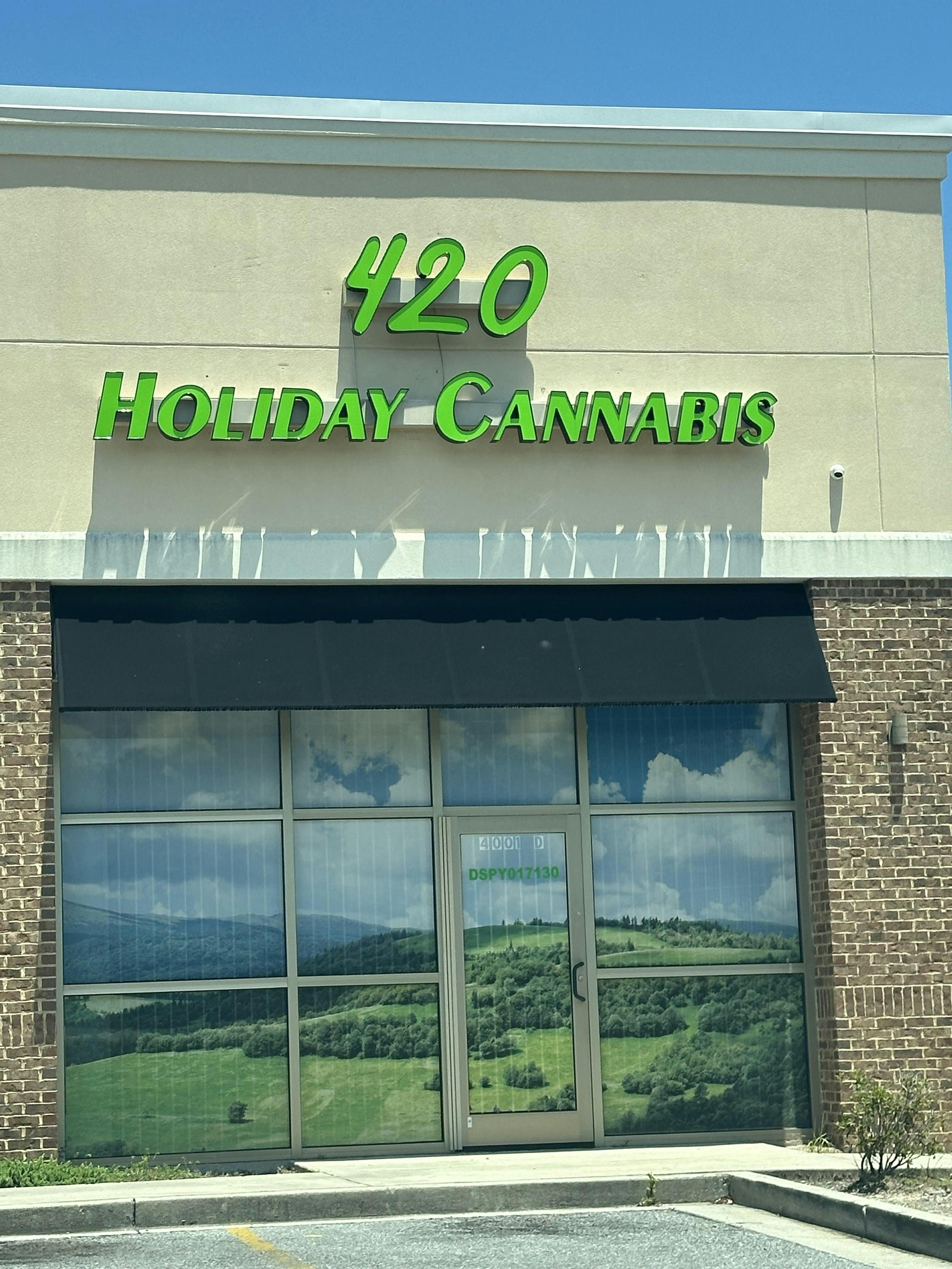 420 Holiday - Pascagoula listing banner