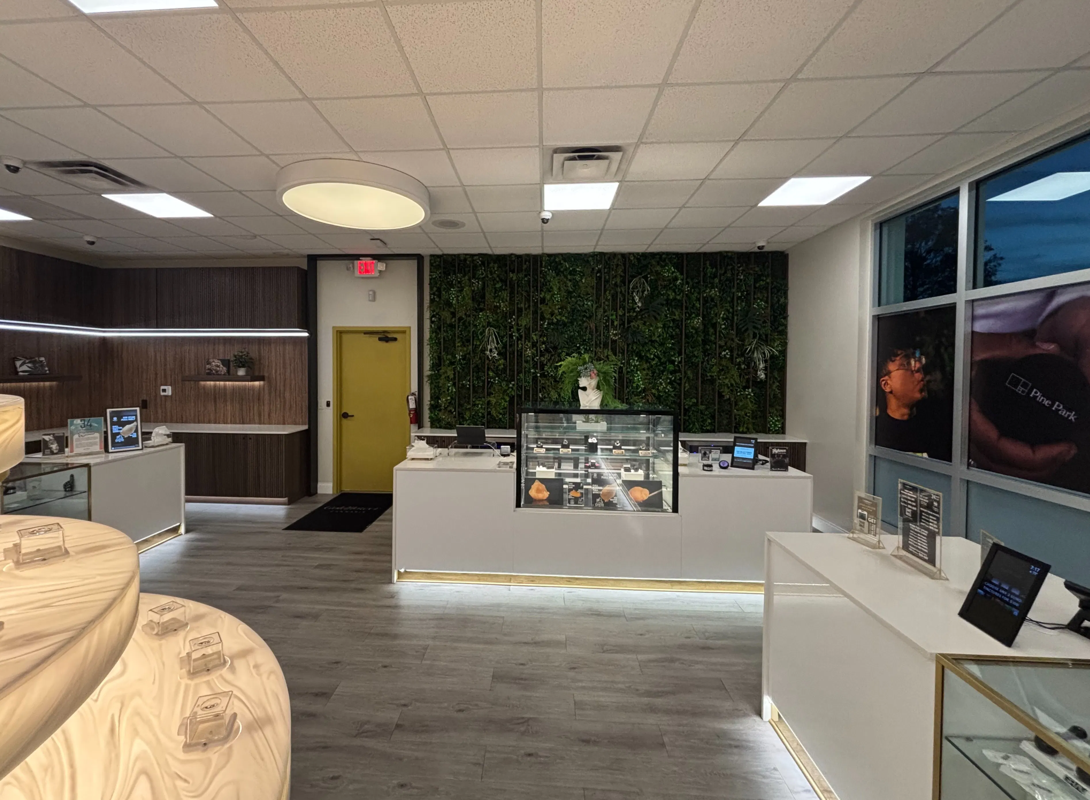 Goldflower Cannabis - Largo listing banner