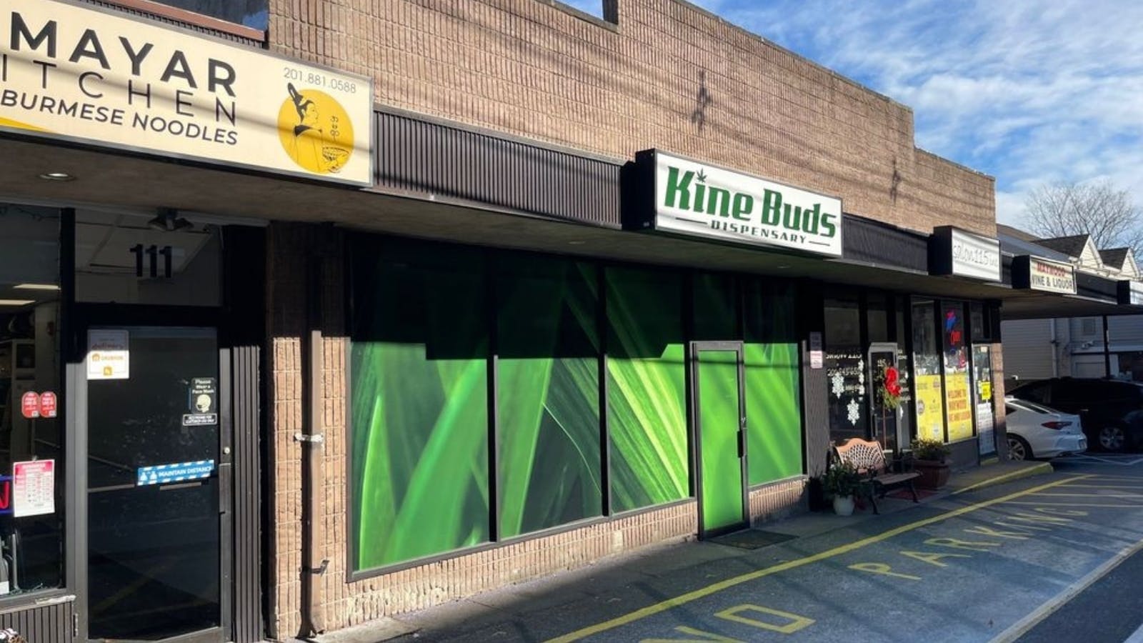 Kine Buds listing banner