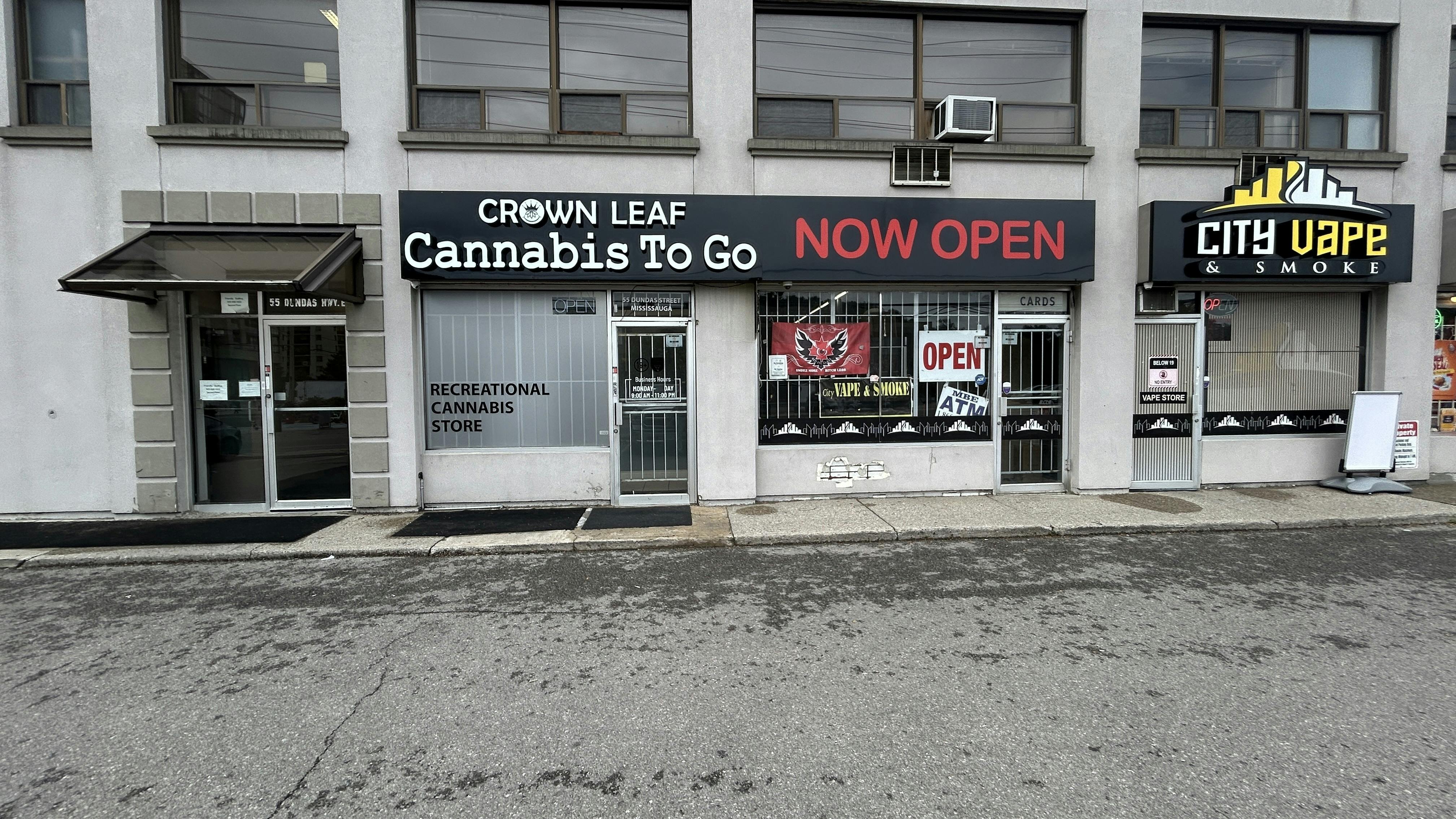 Crown Leaf - Dundas listing banner