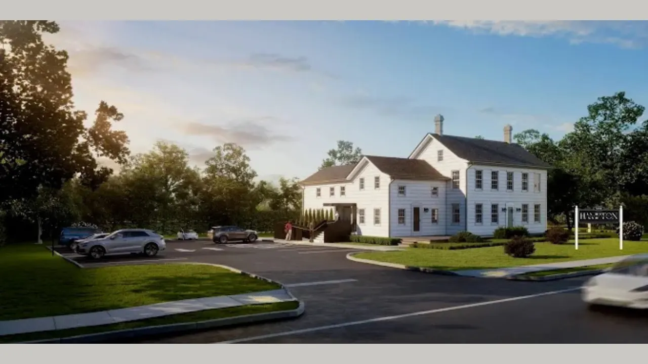 Hampton Premium Green listing banner