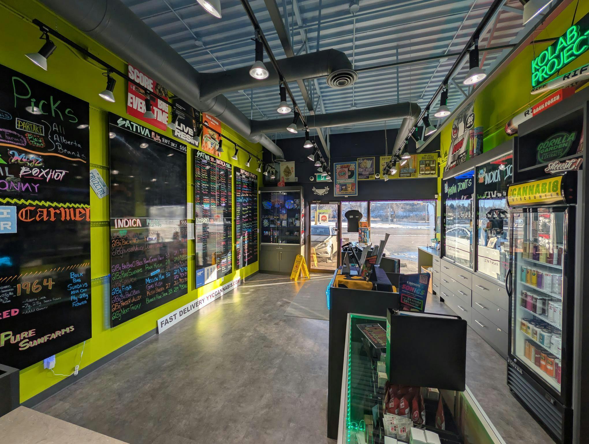 In N Out Cannabis Discounter listing banner