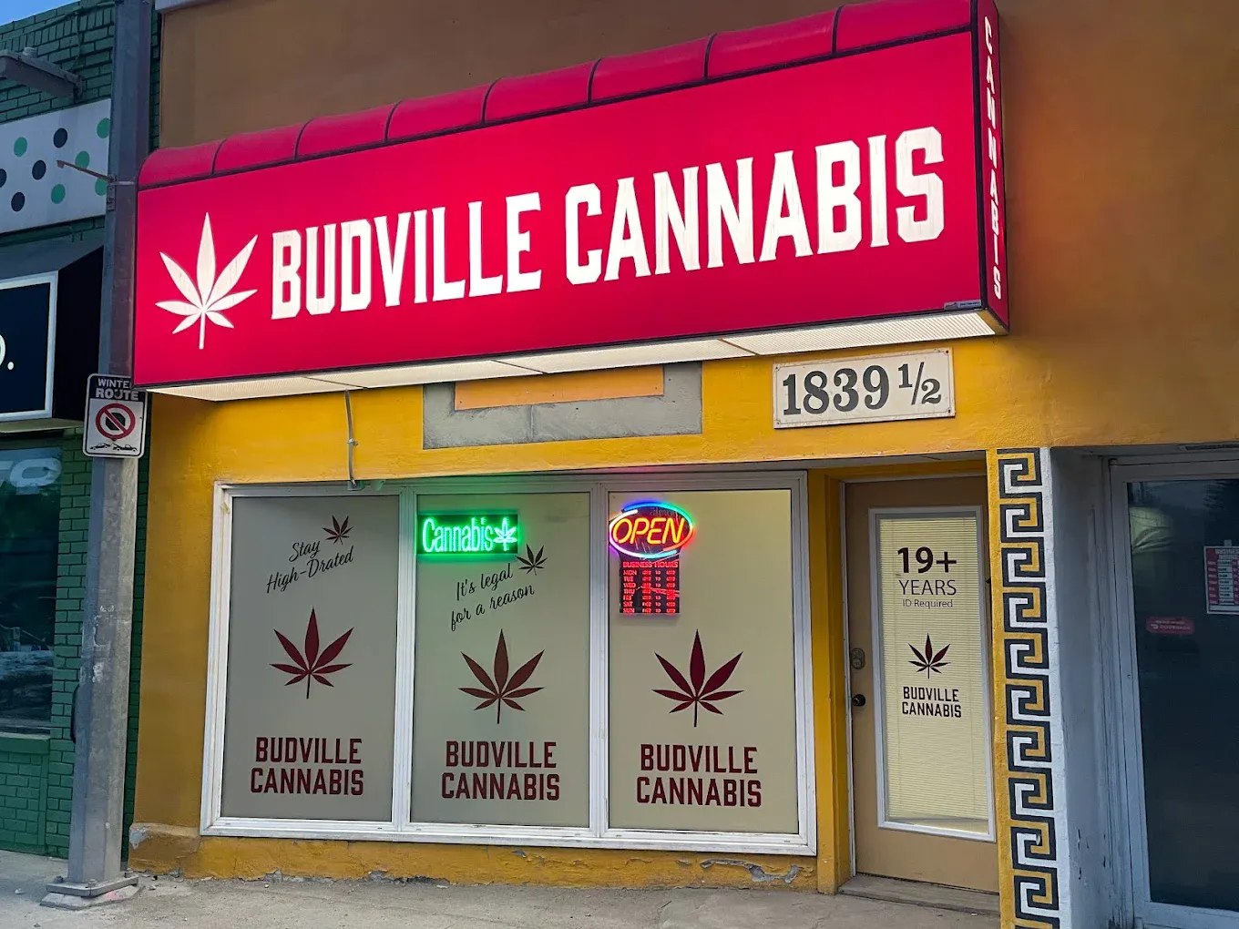 Budville Cannabis - 1/2 Portage Ave listing banner
