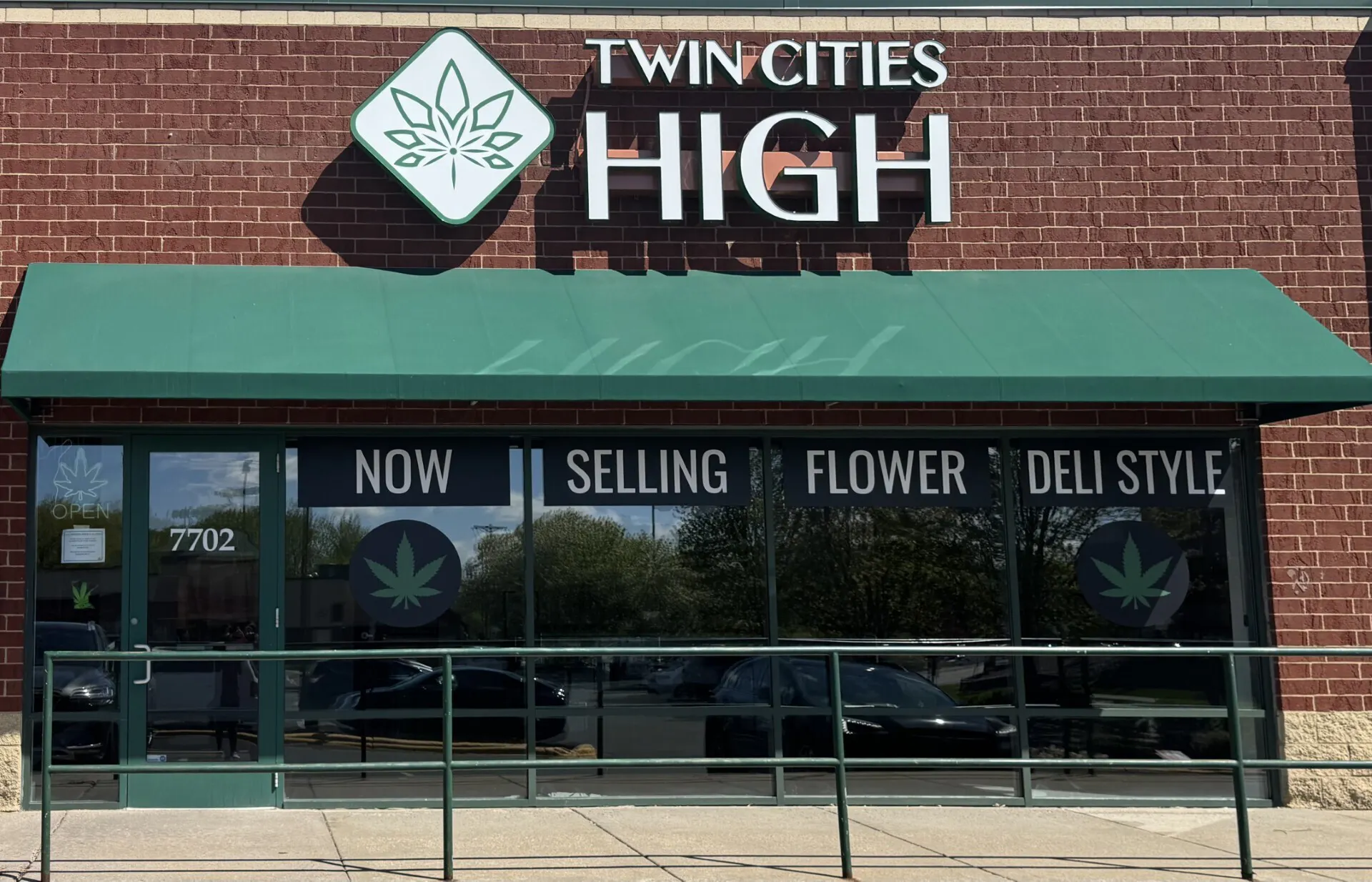 Twin Cities High listing banner