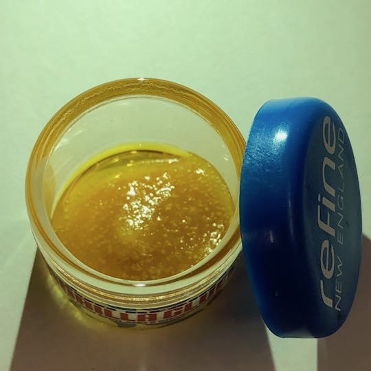 Refine New England (Medical) - Gorilla Glue Loud Resin - 1