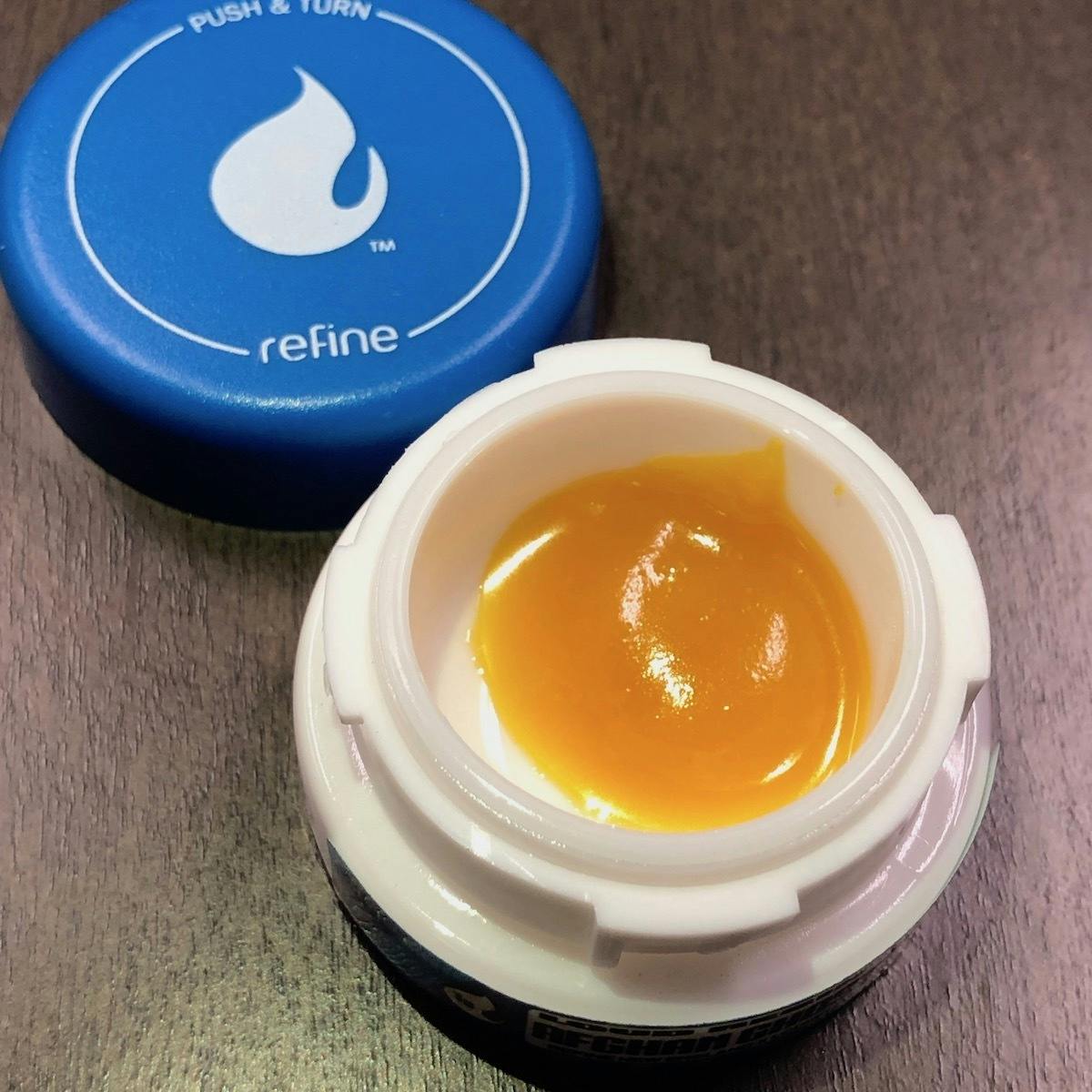 Refine New England (Medical) - Afghan Ghost Loud Resin - 1