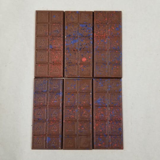 High Peak Cannabis Co. - High Peak Cannabis Co. | 100mg Milk Chocolate Bar - 1