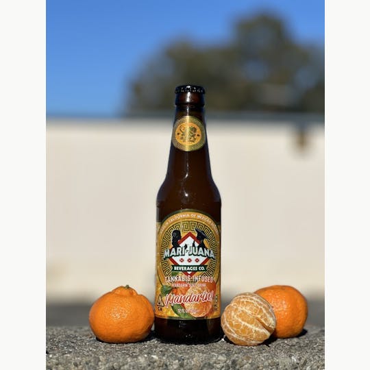 Mari y Juana - Mari y Juana® ¡Mandarin! 10mg THC - Mandarin Flavored Carbonated Soft Drink - 1