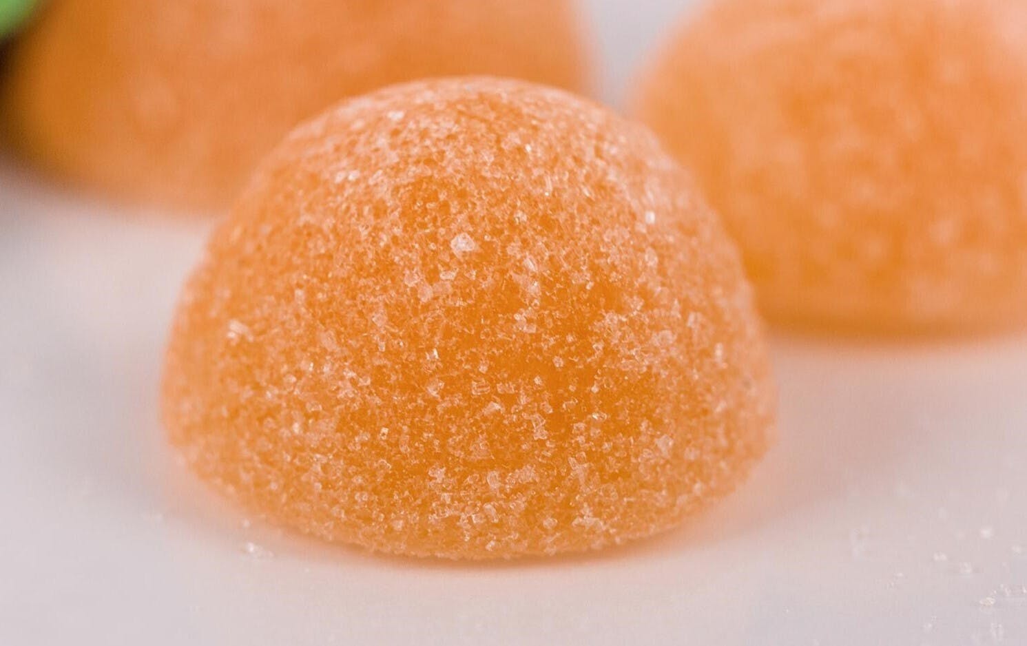 Great Northern Cannabis - Great Northern Cannabis 100mg White Grape Gum Drops (Sativa) 1:1 THC:CBD - 1