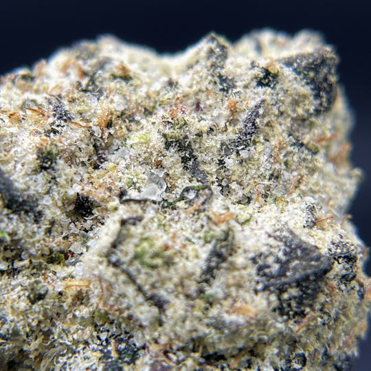Twenty Two K / 22k - BLACK PEARL - Diamond Coated Indoor Flower - Candy Runtz - 3.5g | 1/8oz - 1