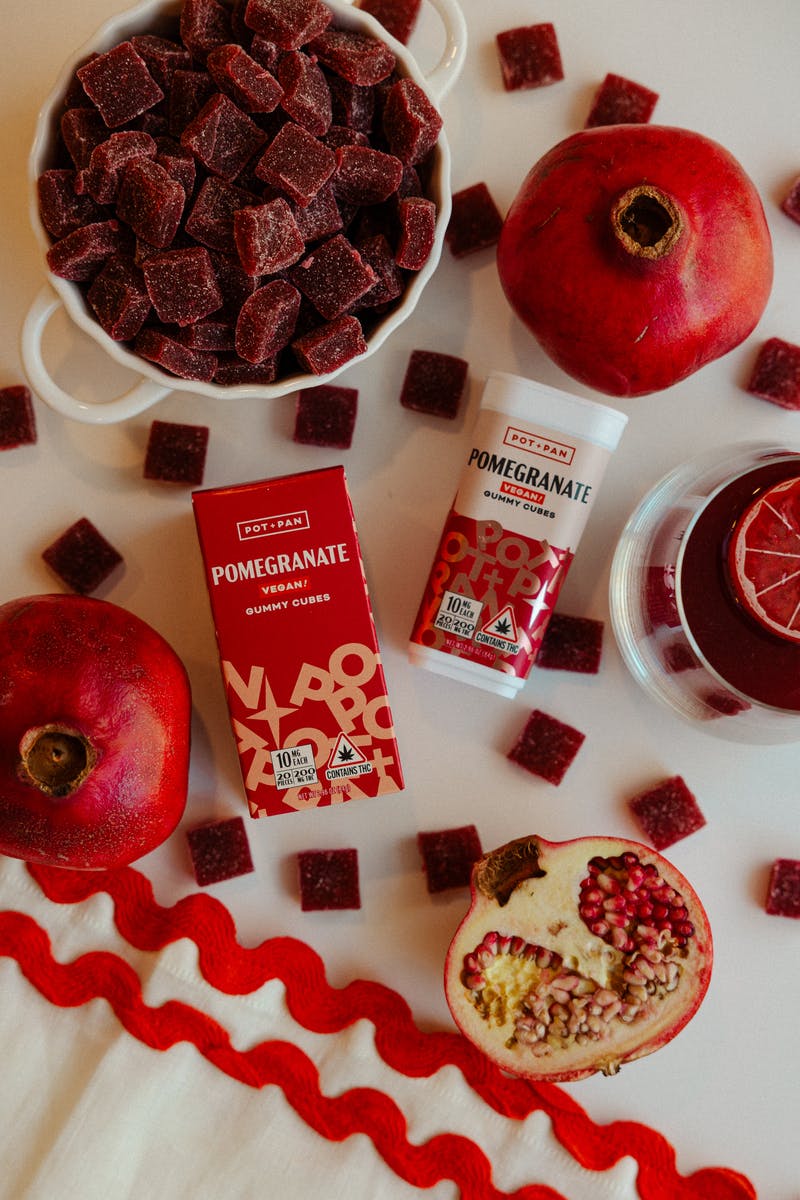 Pot + Pan - Pot + Pan | Hybrid | Vegan Pomegranate Gummy Cubes | 20 pieces (10mg) - 1
