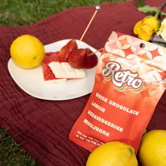 Retro - Retro | Chocolates | Lemon & Strawberry | 100mg THC - 1
