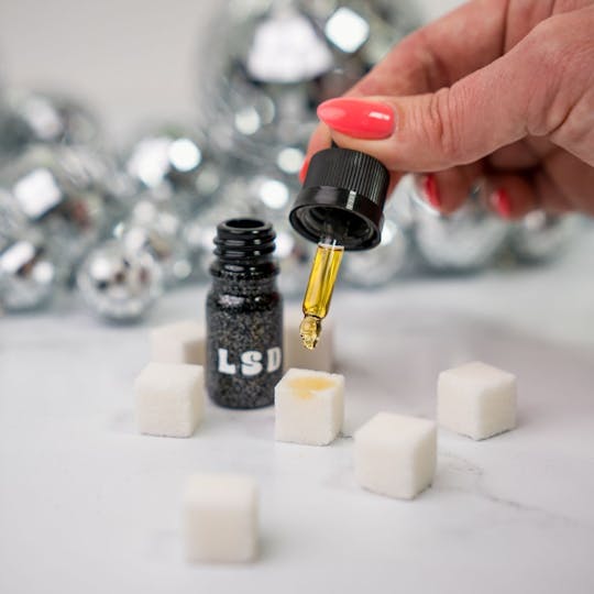 Retro - LSD (Liquid Solventless Drops) - Edible Liquid Rosin - 100mg THC - 1