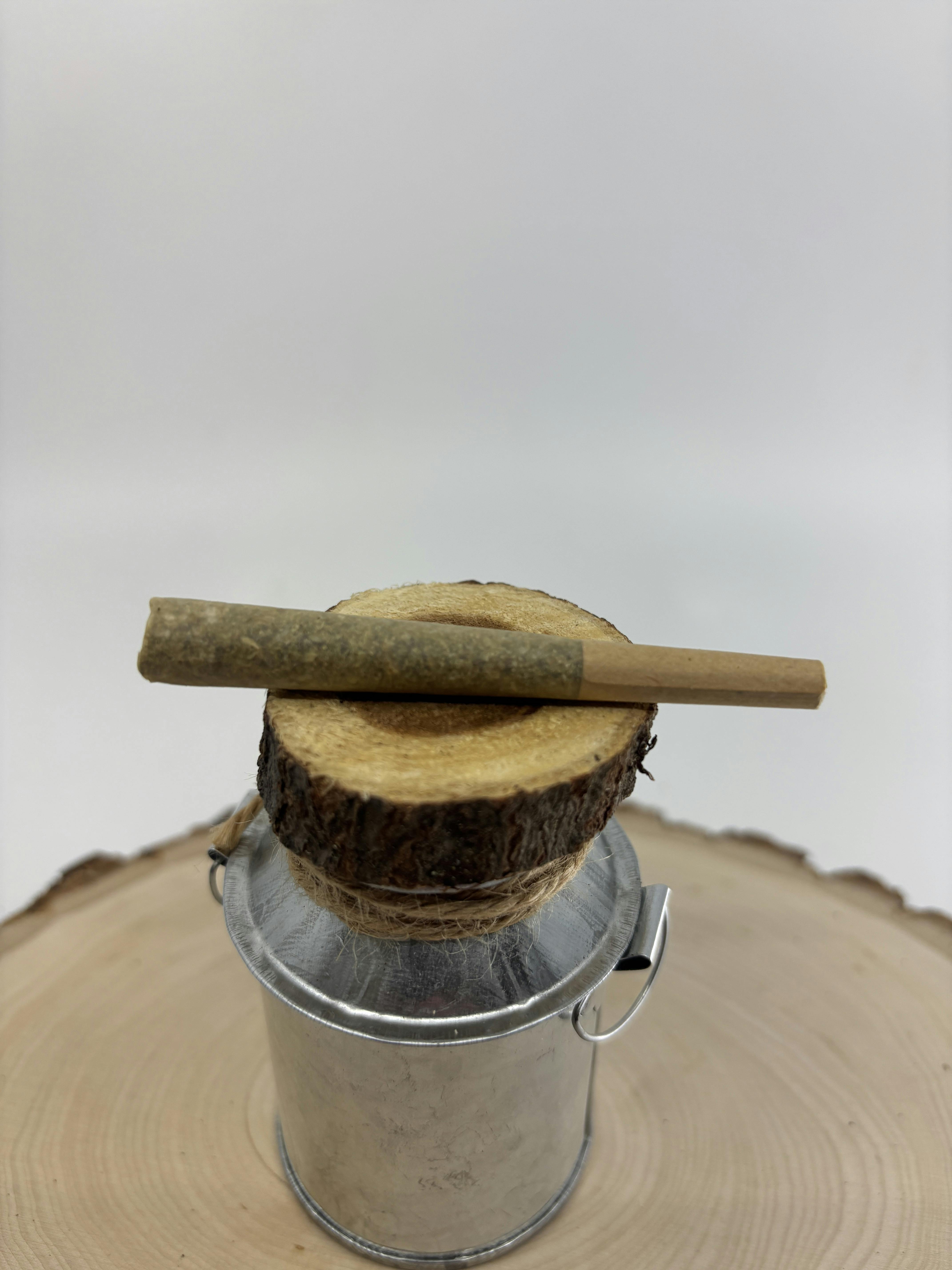 Fish Meadow Cannabis - Meat Breath Bubble Hash Infused Pre Roll .6g - 1