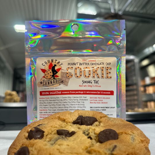 Country Cannabis - Peanut Butter Chocolate Chip Cookie | 300 MG - 1