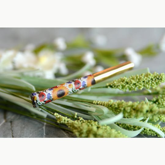 Lady Gray Gourmet Medibles - Lady Gray - Pretty Pre Rolls - Kief Kissed - 1