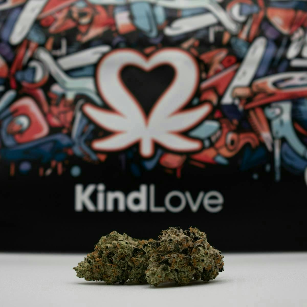Kind Love Brand - Kind Love | Strawneapple | Big Buds | 3.5g - 1