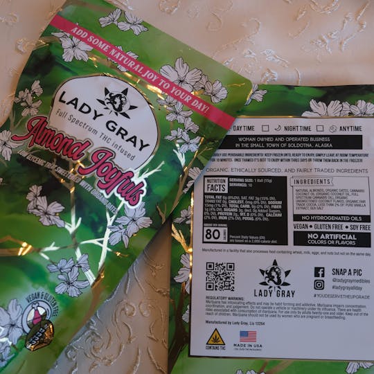 Lady Gray Gourmet Medibles - Lady Gray - Medibles - Cookies - Almond Joyfuls 10 pack - 1