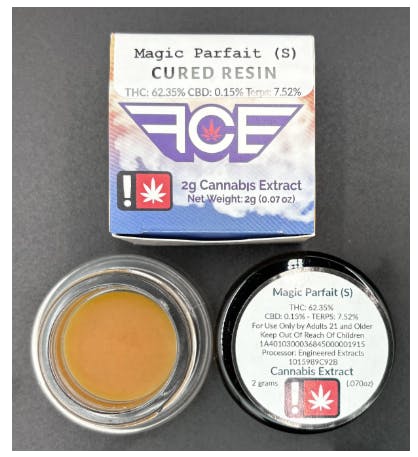 Hoodview Cannabis - First Class | Magic Parfait Live Resin 2g - 1