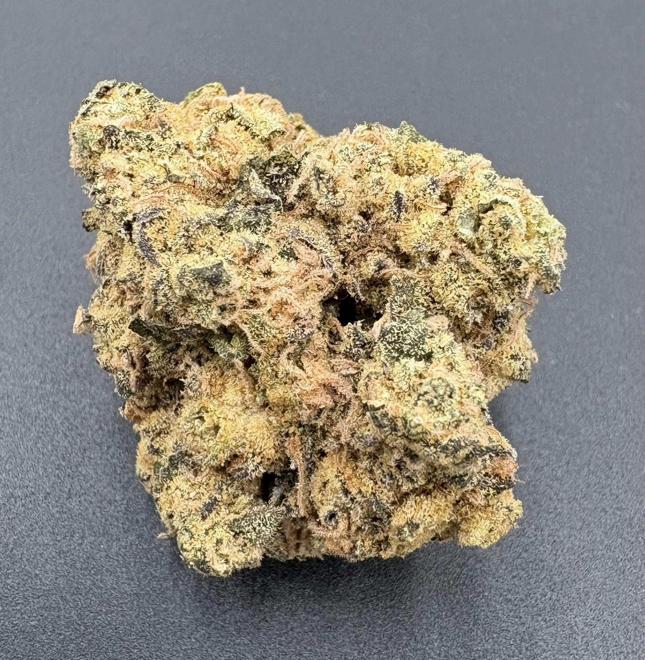 Hoodview Cannabis - Mirson | Alien ET Flower - 1