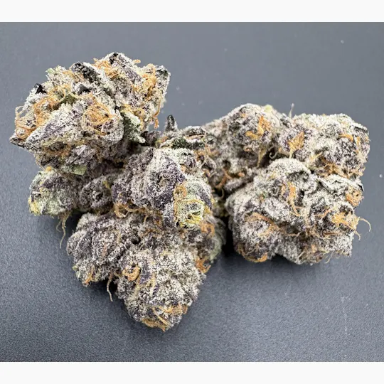 Hoodview Cannabis - Legacy | After Dark Flower - 1