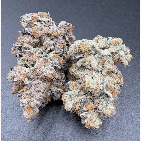 Hoodview Cannabis - Legacy | Event Horizon Flower - 1