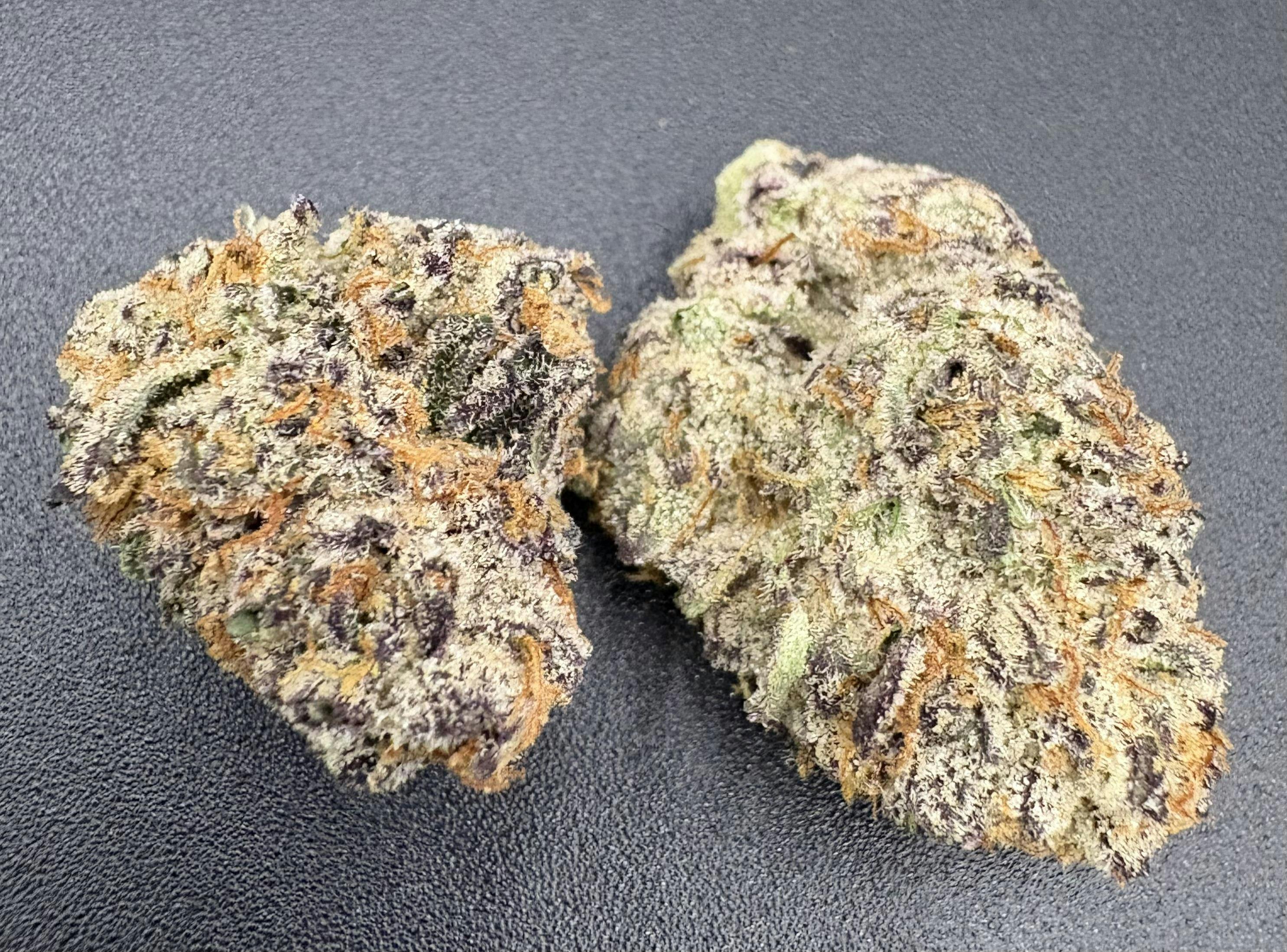 Hoodview Cannabis - Upcountry | Seabreezy Flower - 1