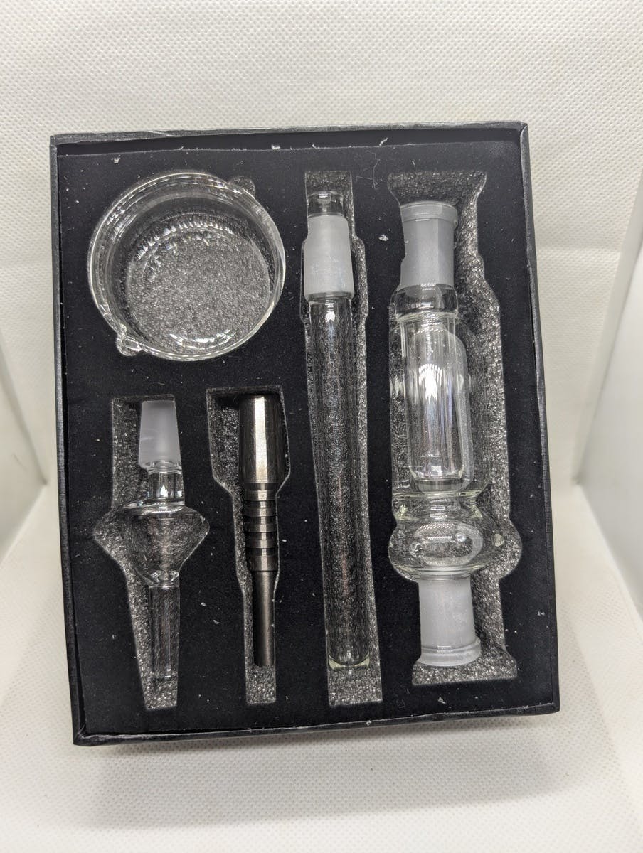 Batch's Buds - Batch's Buds | 14mm Nectar Collector Kit | Pipes - 1