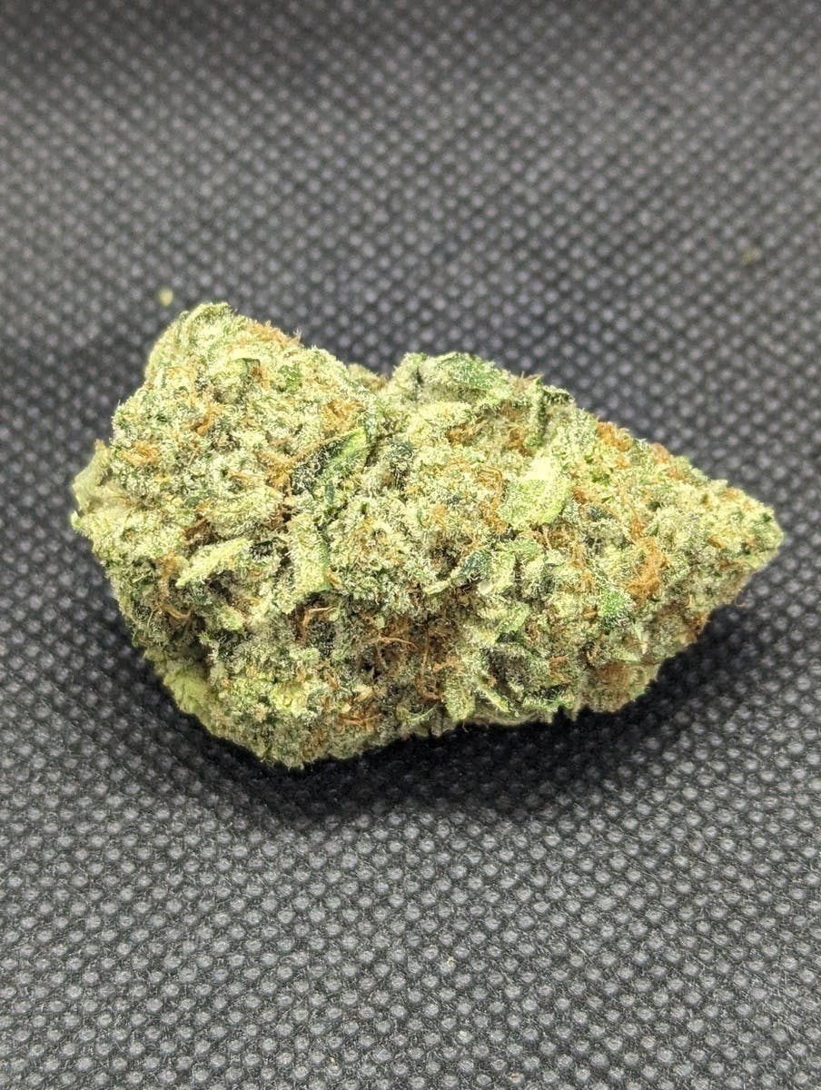 Batch's Buds - Batch's Buds | Bubba – Intermediate Shelf | Big Buds | 7g - 1