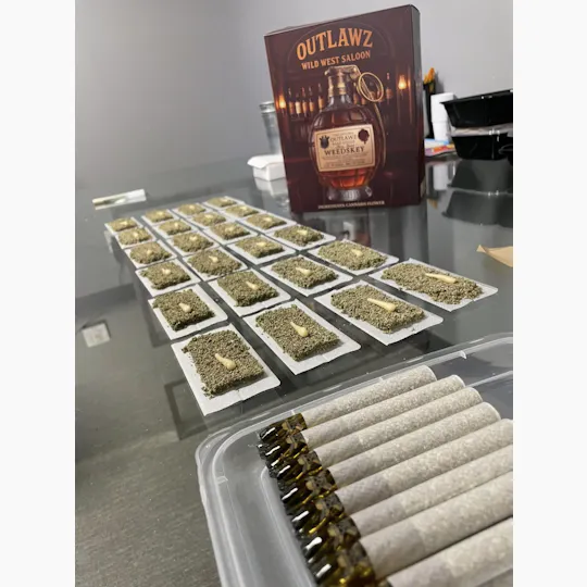 Oklahoma Outlawz - Oklahoma Outlawz | Trill Burger | Rosin Infused Donut Joint | 1.5g - 1