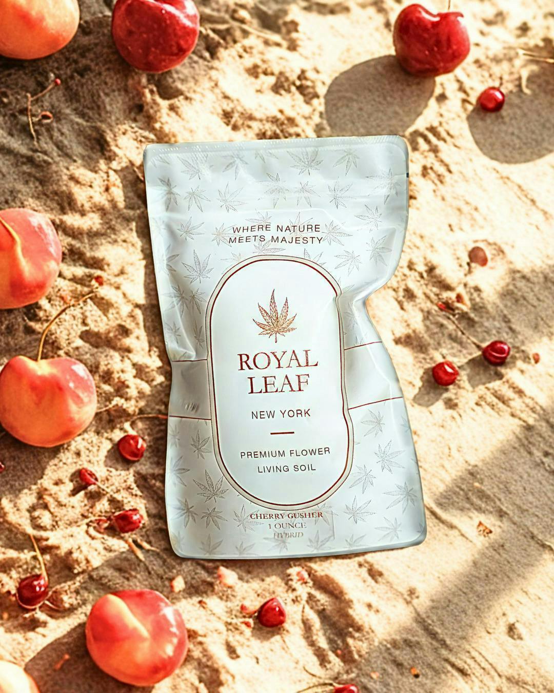 Royal Leaf - Royal Leaf | Cherry Gushers | Big Buds | 28g - 1