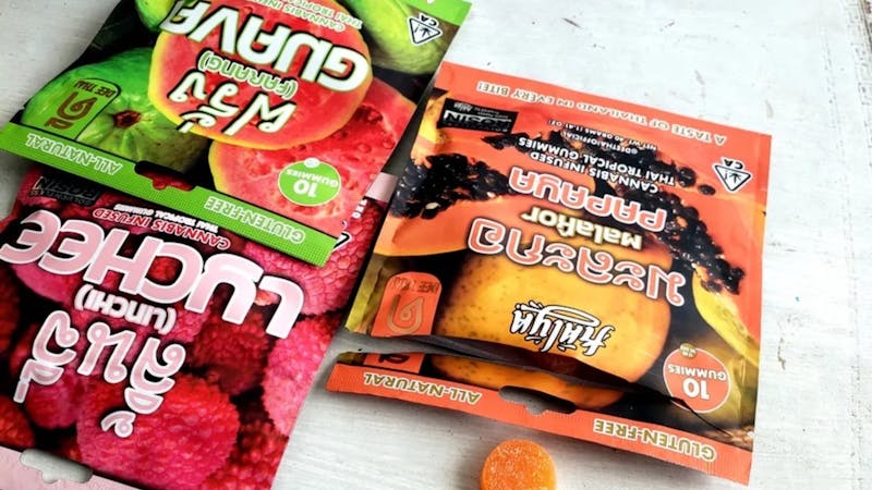 Evergreen OC Dee Thai Buy 2 Get 1!!!