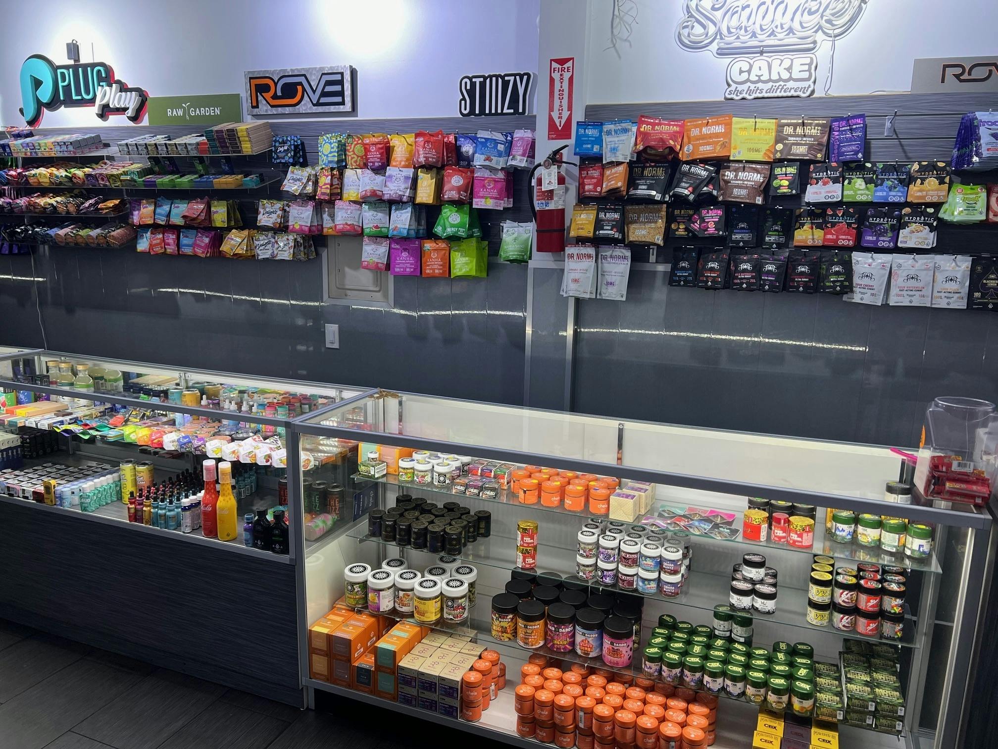 Red Moon - Delivery Listing - Photo 3