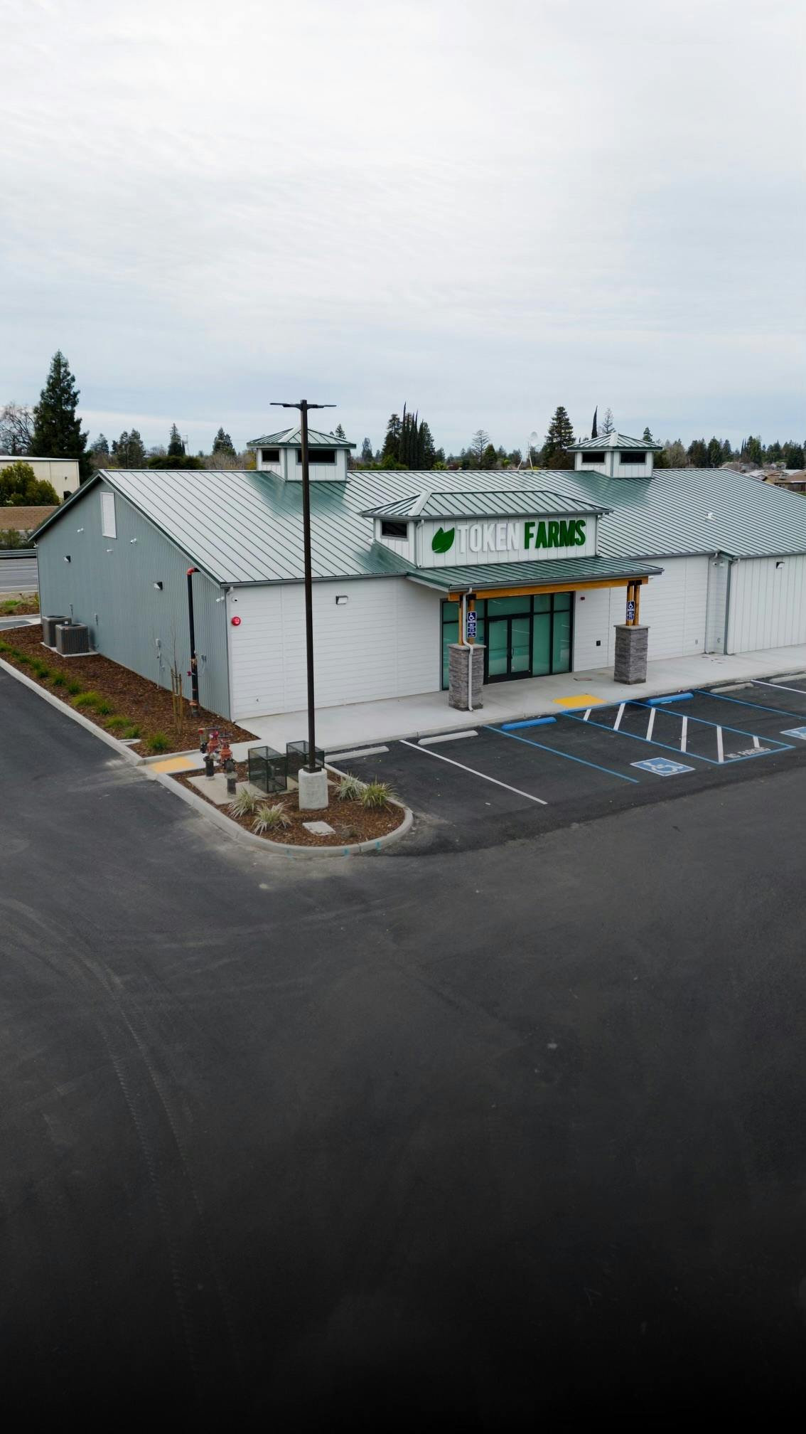 Token Farms Tulare - Dispensary Listing - Photo 2