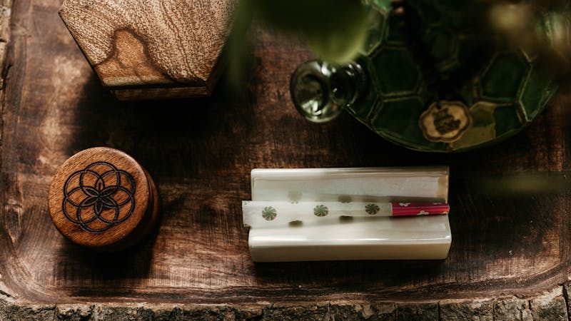 Pure Blossom 25% Off Storewide at Pure Blossom