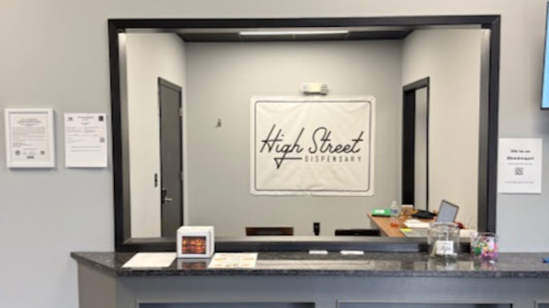 High Street Dispensary "WEED WEDNESDAY | THANKSGIVING WEEKEND DEALS"