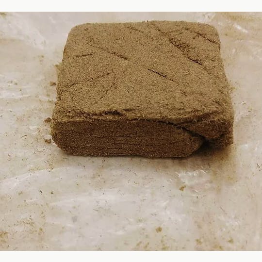 Magic Weed Amsterdam - Hash Unpressed OG Kush extraction - 1