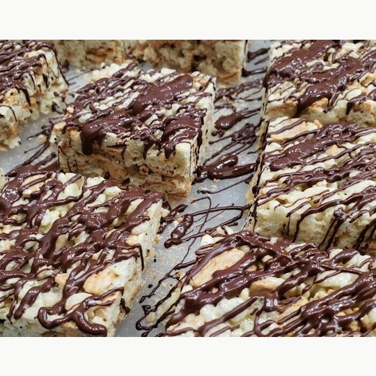 Delightful Hights - S'mores Krispy Treats - 1