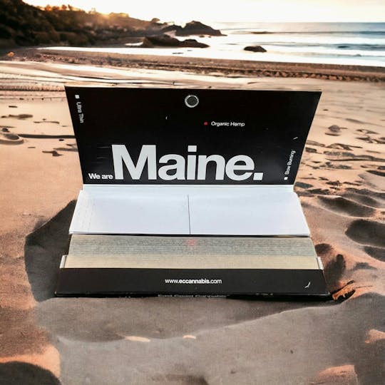 East Coast Cannabis - Rolling Papers + Tips (King Size) - 1