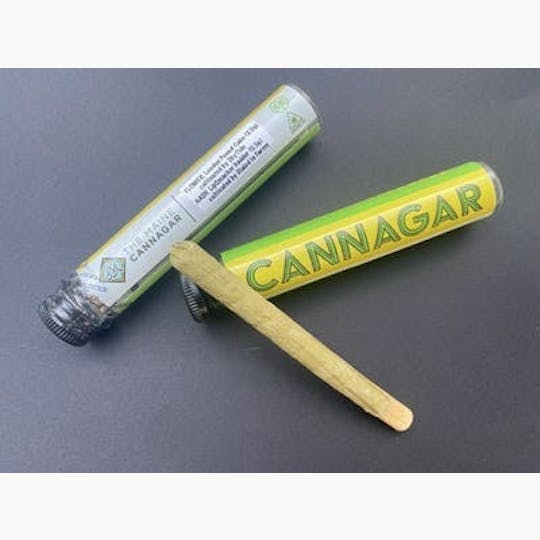 The Maine Cannagar Co - Guava Tangie + Guava Tangie - Thai Stick - Banana Leaf Wrap - 1