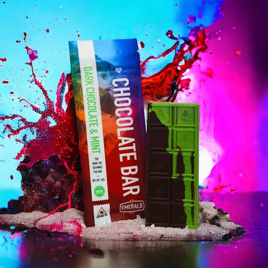 Emerald Elevation Cannabis Co - 300mg Full Spectrum, Dark Chocolate & Mint Chocolate Bar - 1
