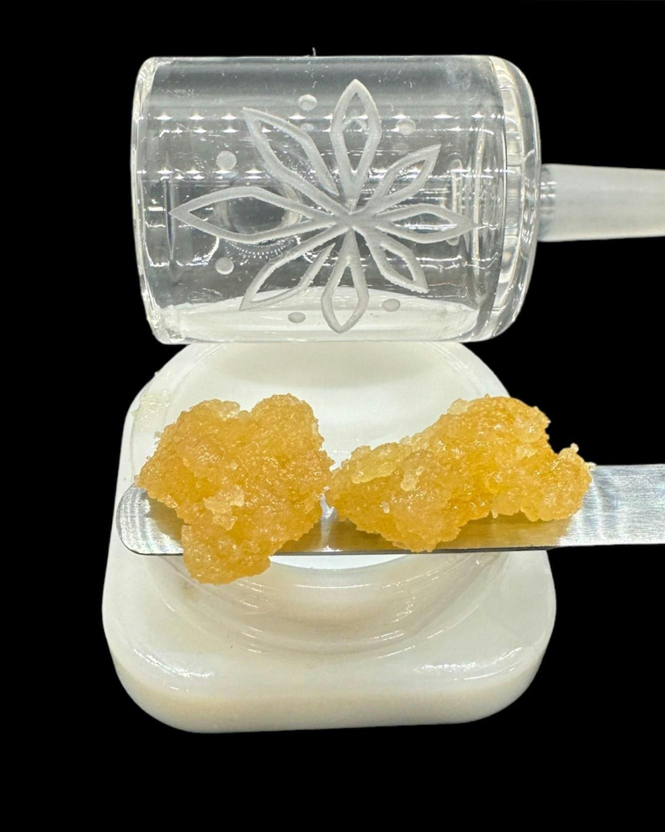 Sooner Glue - 2g Moon Boots Sugar - 1